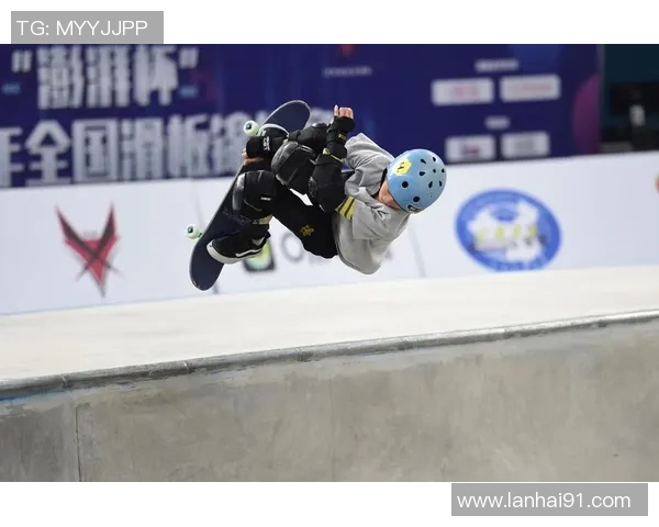 运动数据南京滑板队与成都滑板队赛后复盘分析力量对比与战术策略探讨